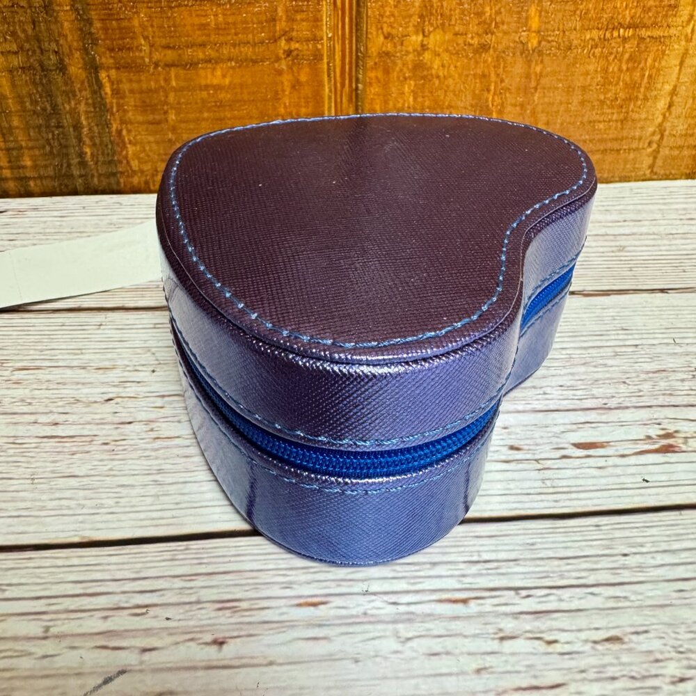 STELLA & MAX Heart Shaped Compact Jewelry Box - Blue - Picture 2 of 5